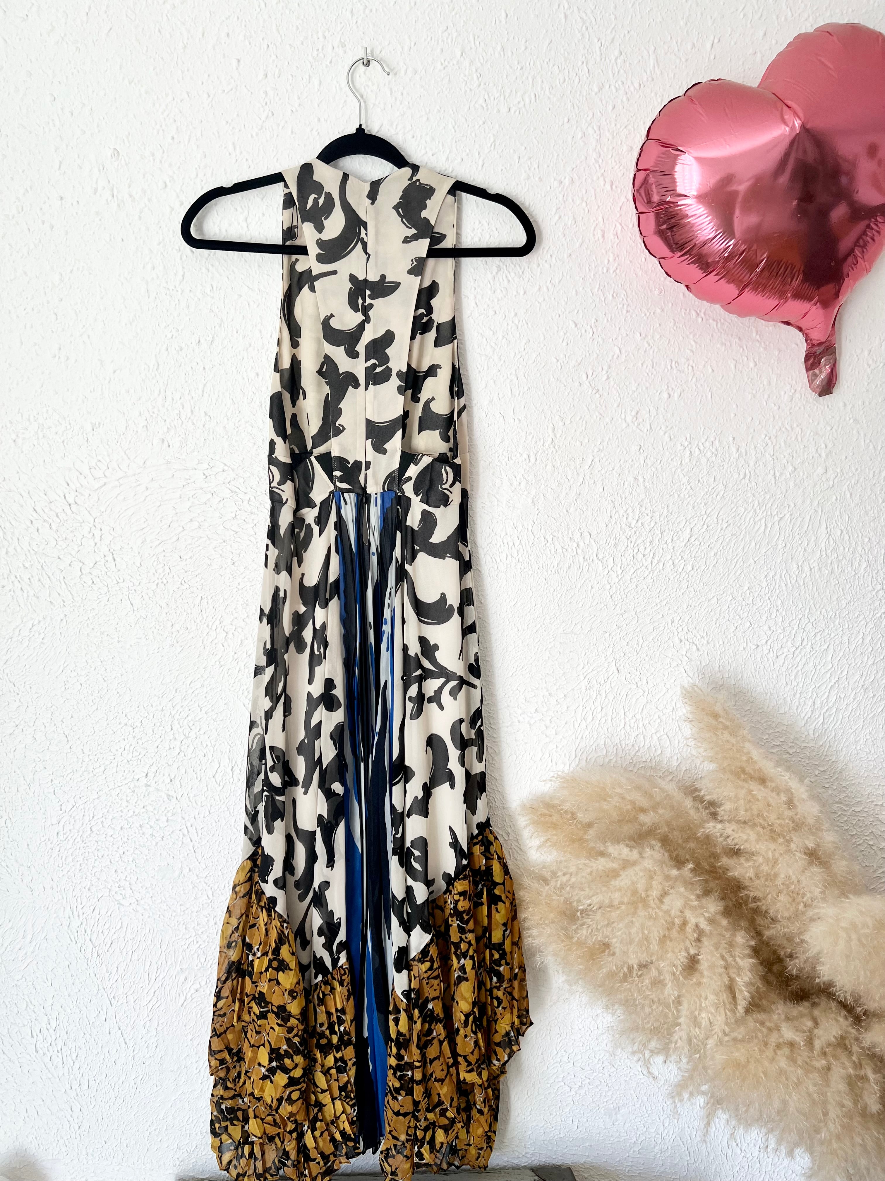Robe longue dos nu imprimé baroque ivoire Zara – Taille S