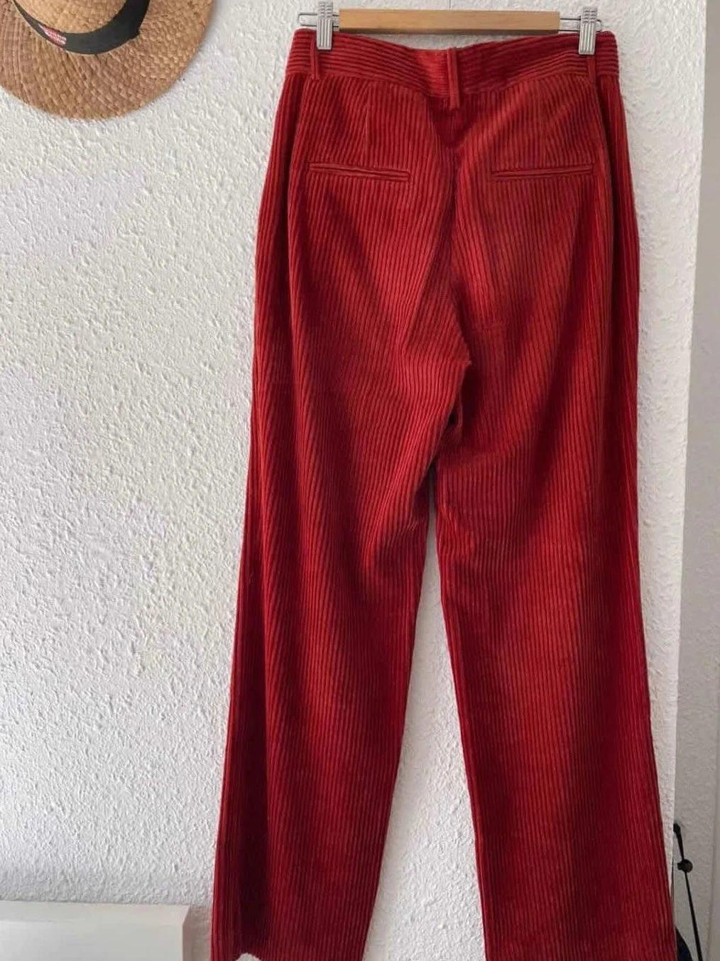 Pantalon Zara Woman velours côtelé rouge – Taille S/m– Coupe droite vintage chic