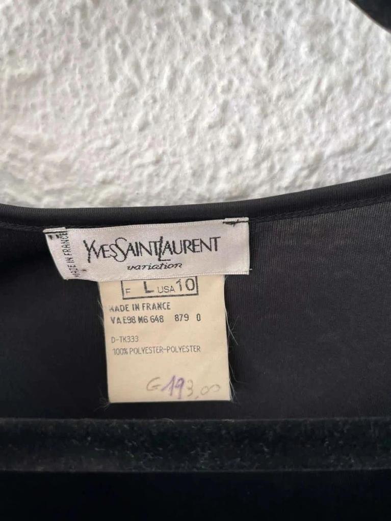 Top Yves Saint Laurent Variation noir – Taille L -b-260121-4356