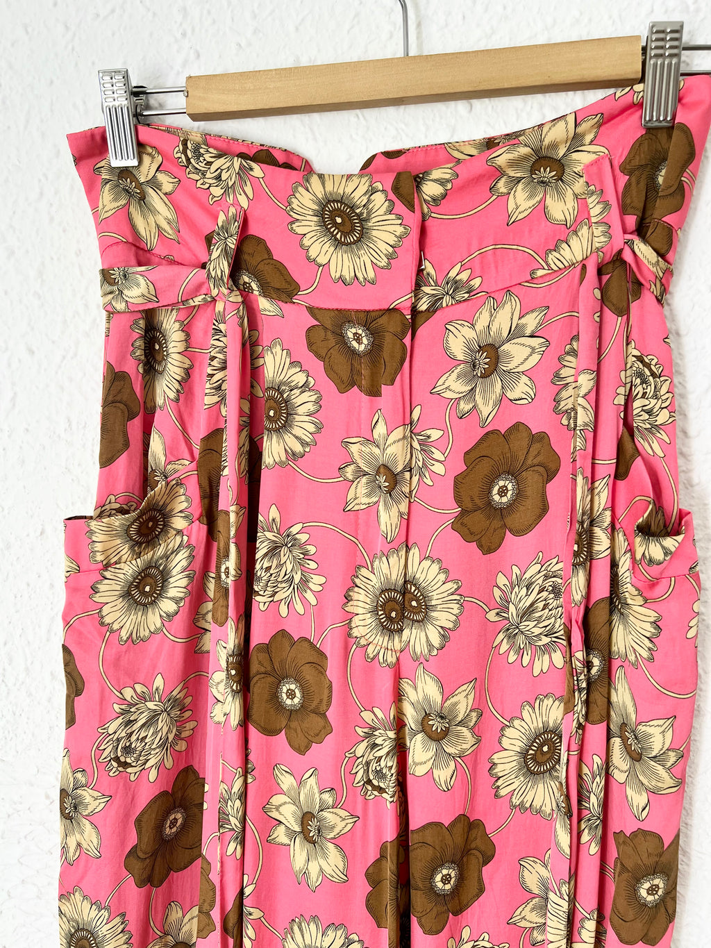 Pantalon fleuri large rose Tara Jarmon – Taille 38