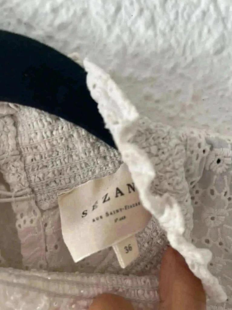Blouse brodée blanc cassé Sézane – Taille 36
