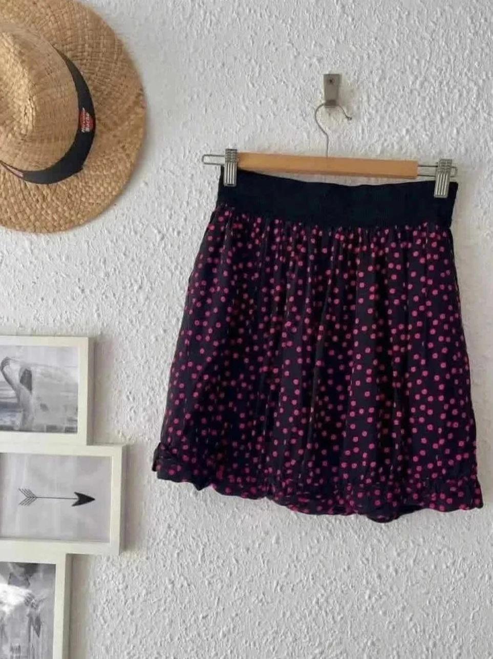 Jupe en soie noire à pois fuchsia Sandro – Taille 1