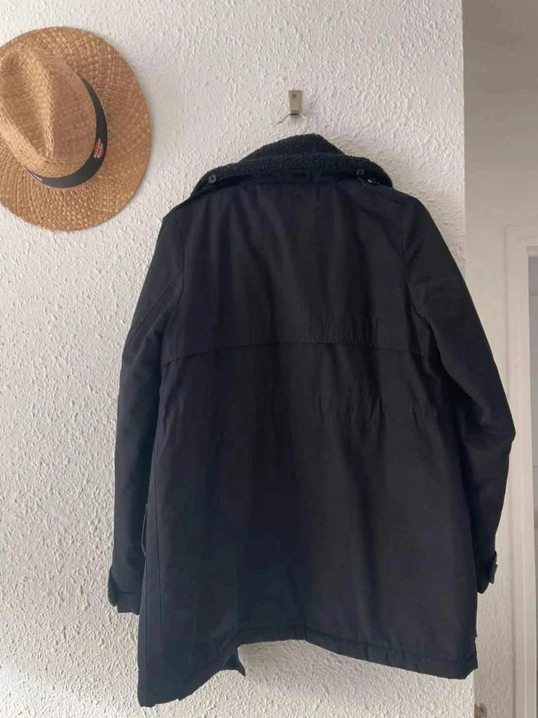 Parka noire Sessùn – Taille S – Coupe intemporelle - B-251124-4323