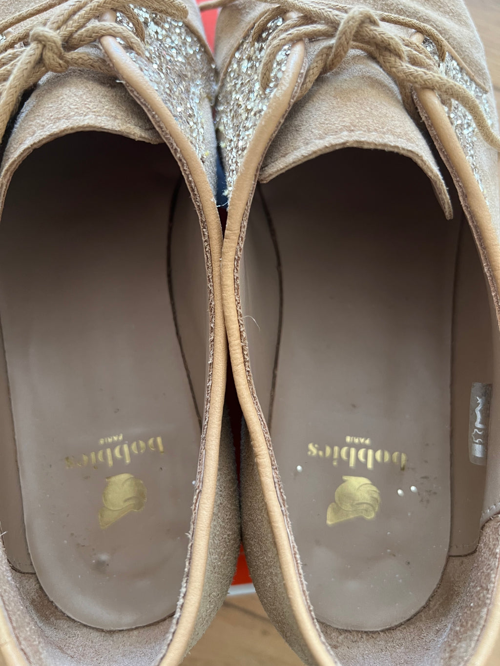 Derbies glitter camel Bobbies La Romancière – Taille 39