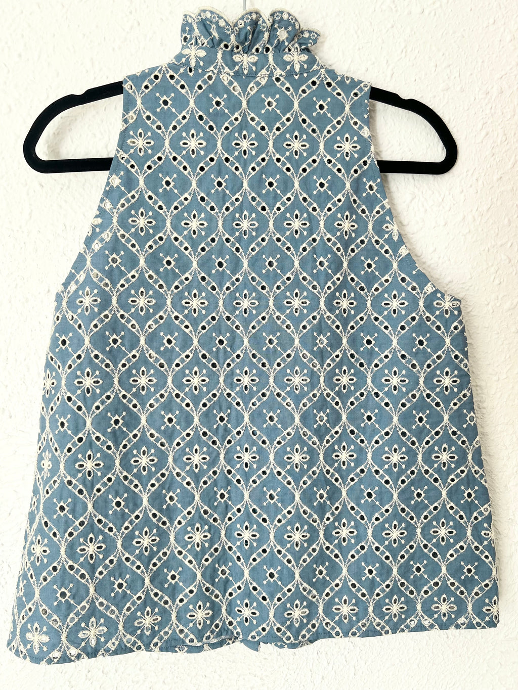 Chemise broderie anglaise sans manches bleue Sézane – Taille 36
