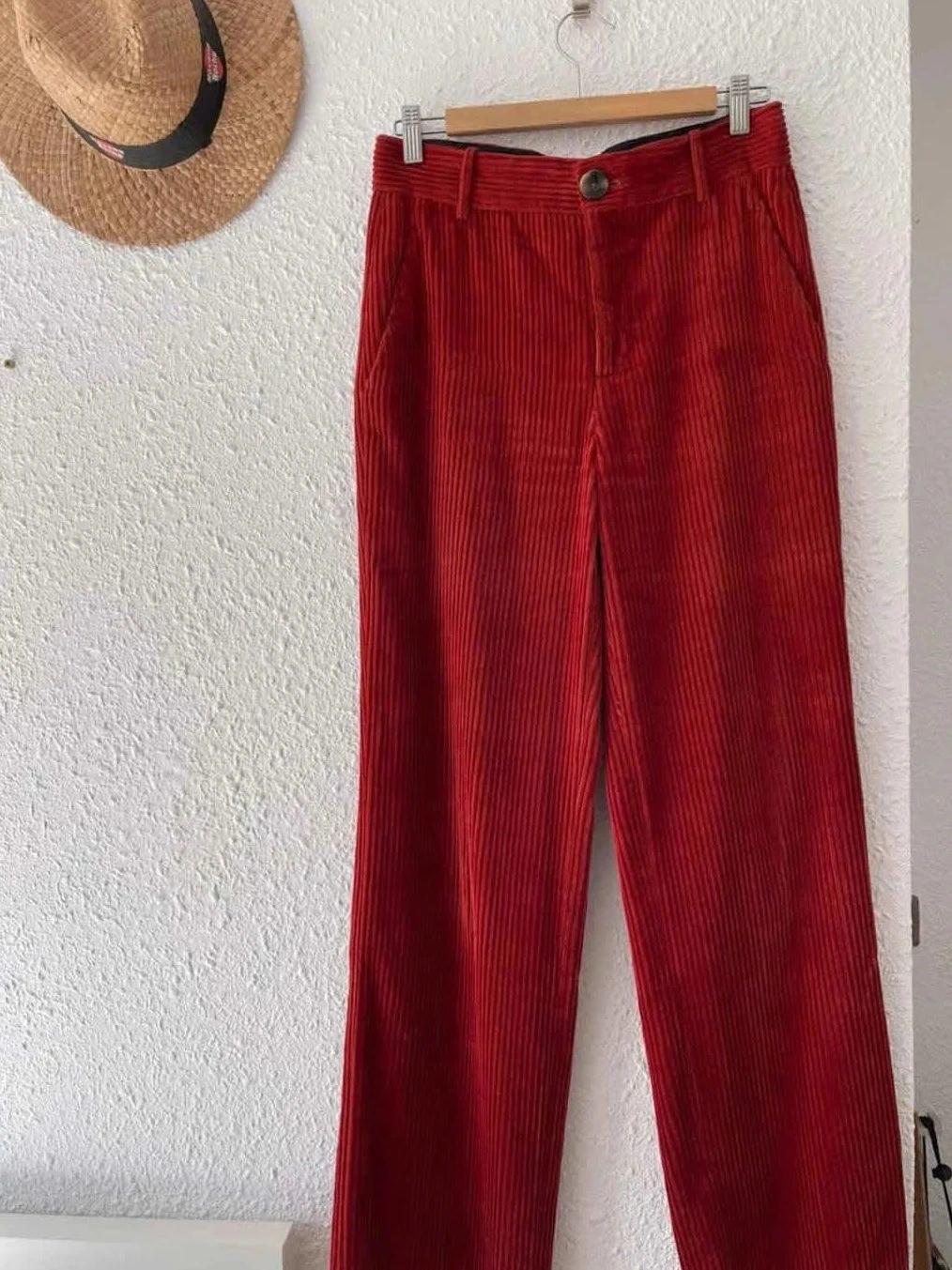 Pantalon Zara Woman velours côtelé rouge – Taille S/m– Coupe droite vintage chic