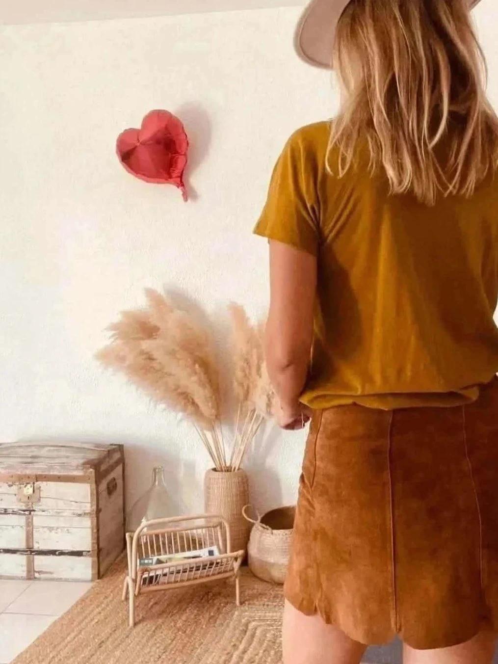 Jupe neuve en cuir véritable Mango, taille 36