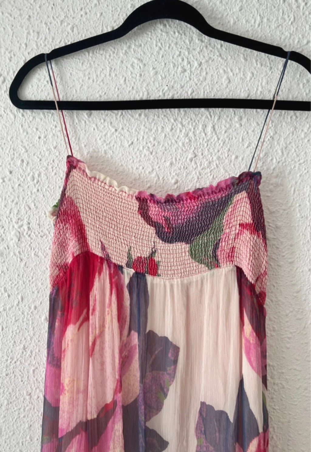 Robe longue fleurie smockée rose Zara Basic – Taille 36