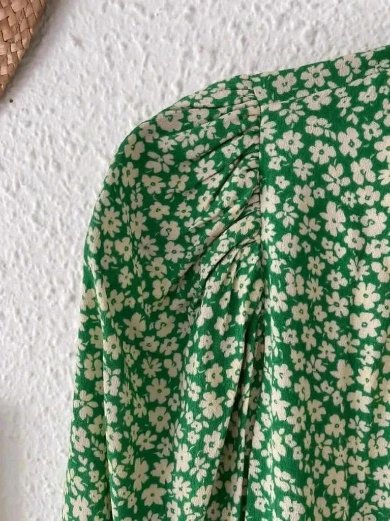 Blouse verte fleurie Mango – Taille 34/36 -b-251005-4245