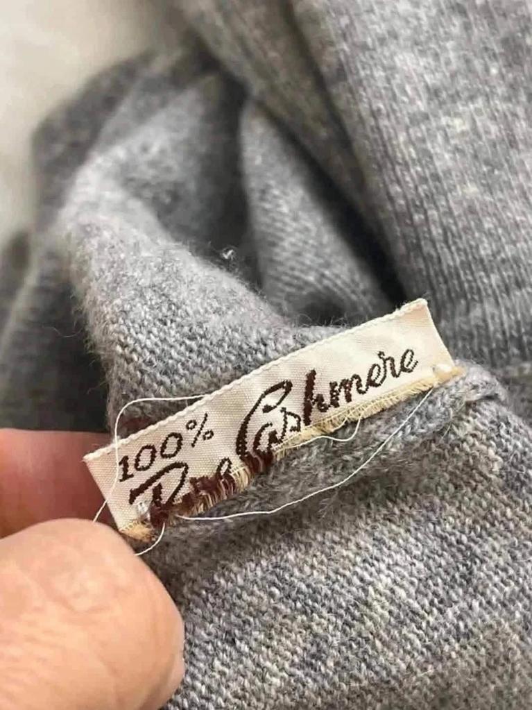 Pull col roulé cachemire gris – Antoine Pérès Paris – Taille 34/36 -b-250926-4217