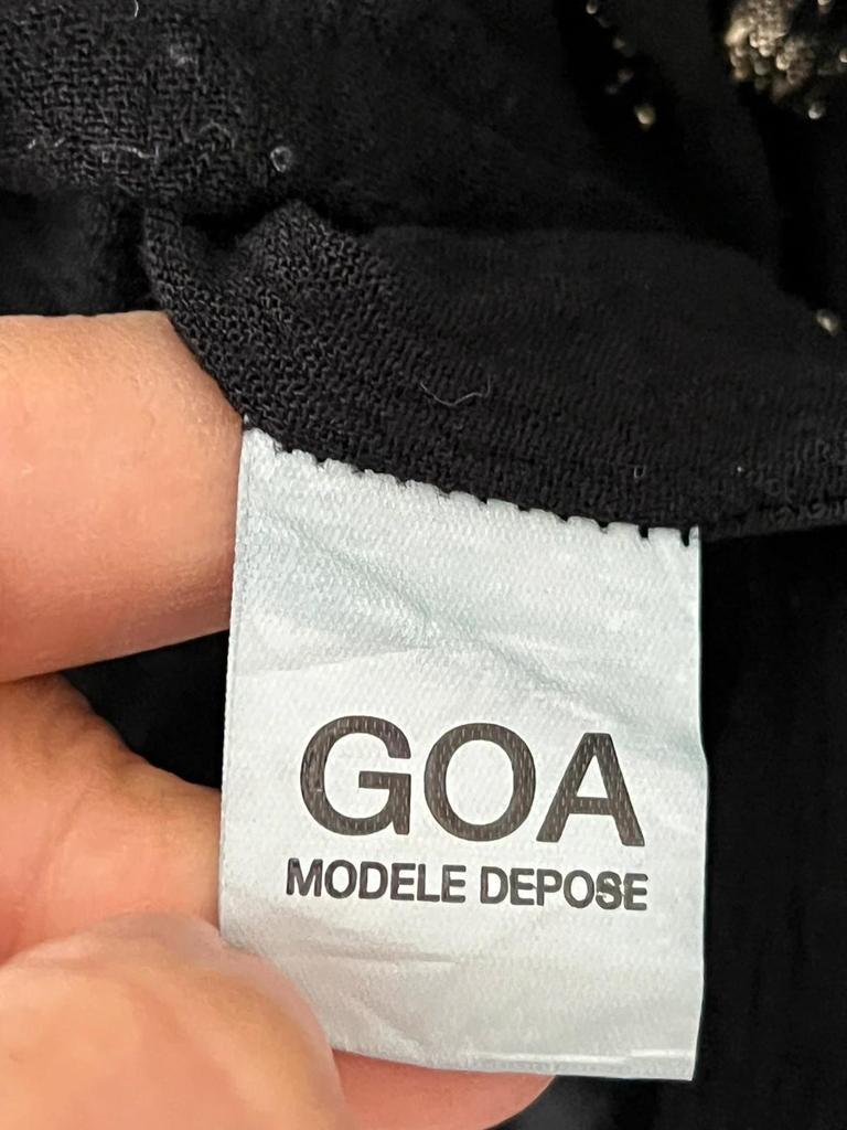 Robe Goa Paris Collection imprimé taches dorées fond noir - taille 38