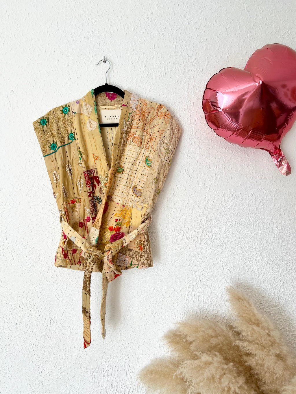 Veste kimono kantha upcyclée beige Sissel Edelbo – Taille unique