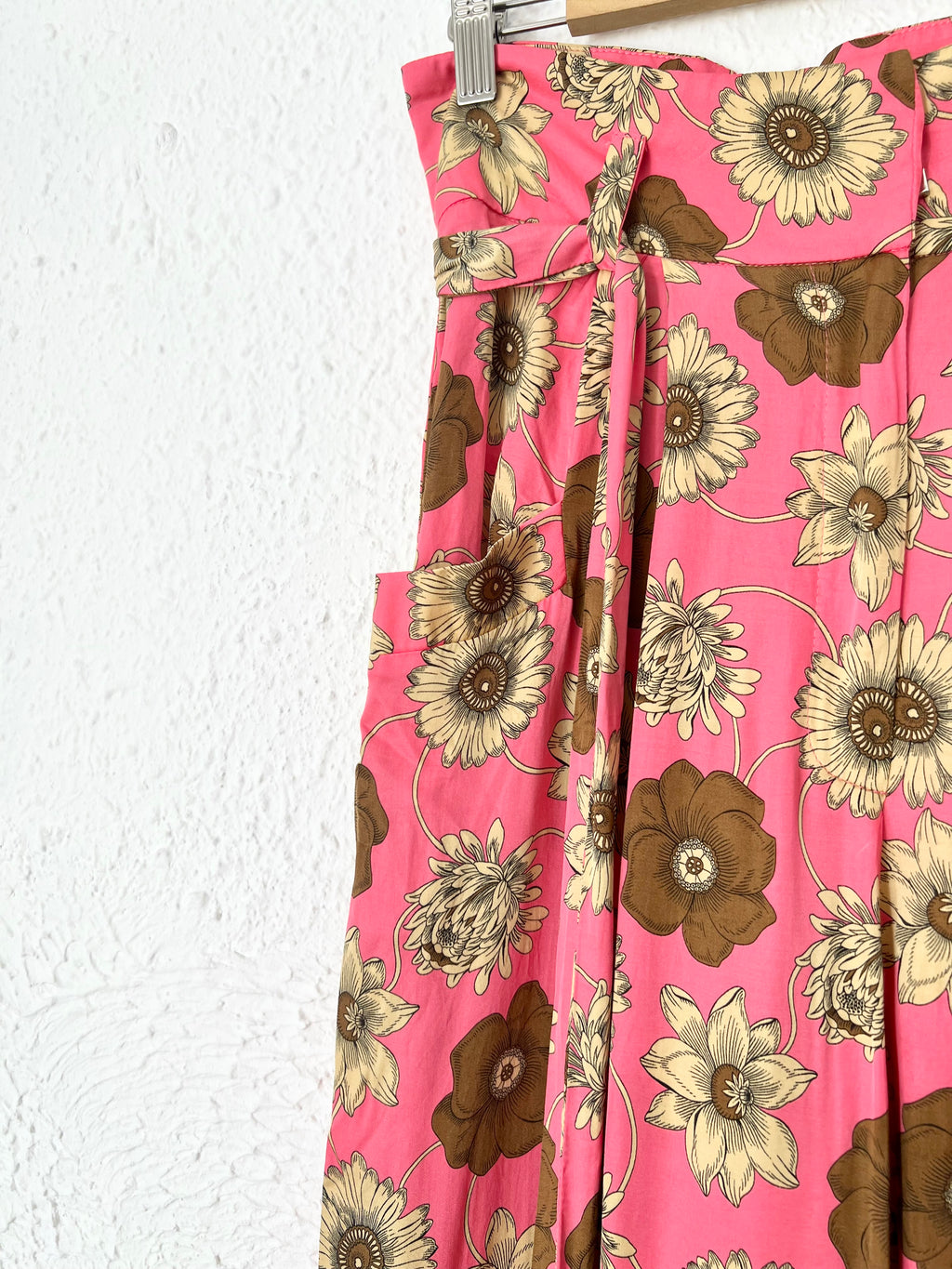 Pantalon fleuri large rose Tara Jarmon – Taille 38