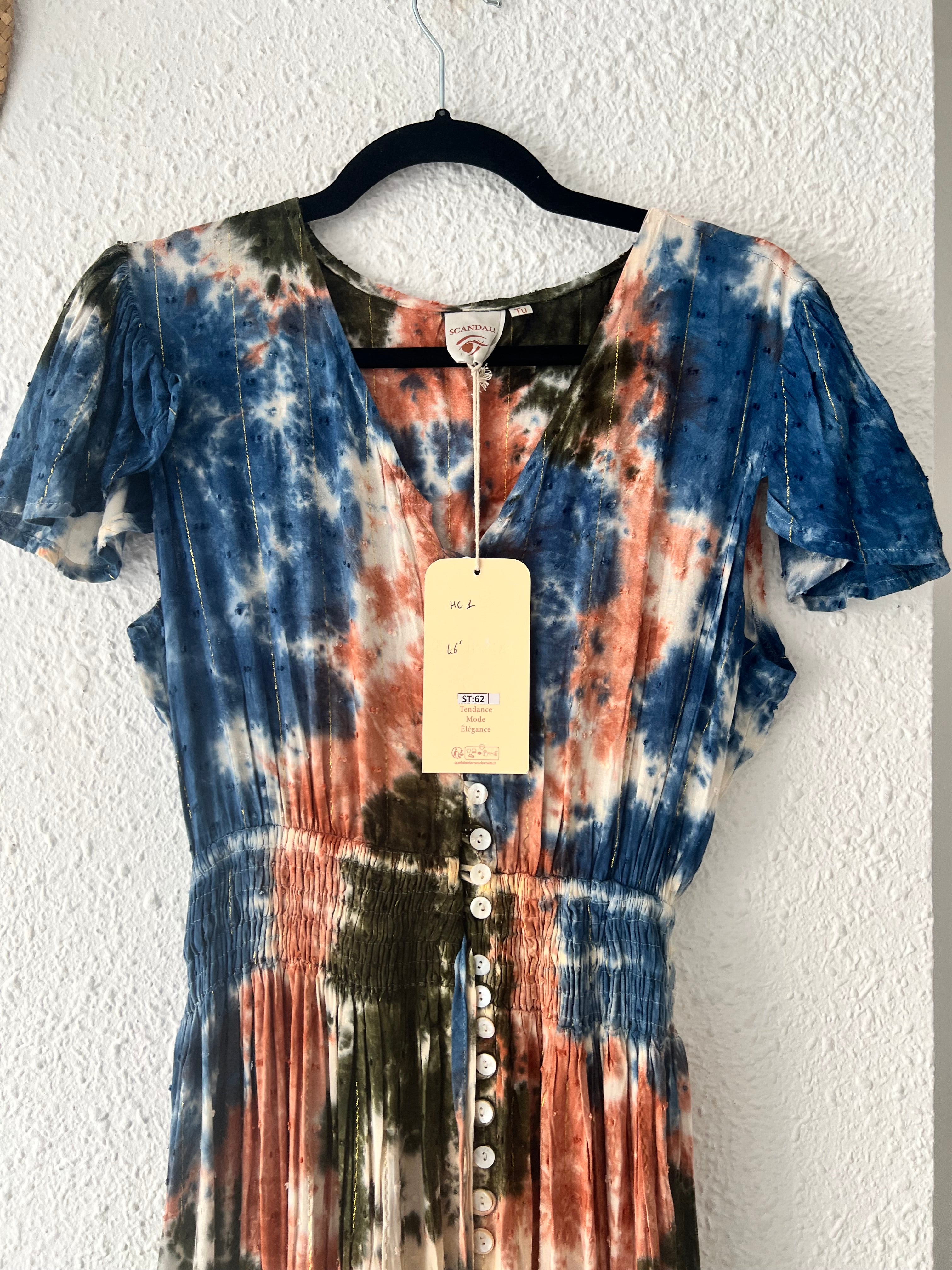 Robe longue tie-dye smockée multicolore Scandal! – Taille unique