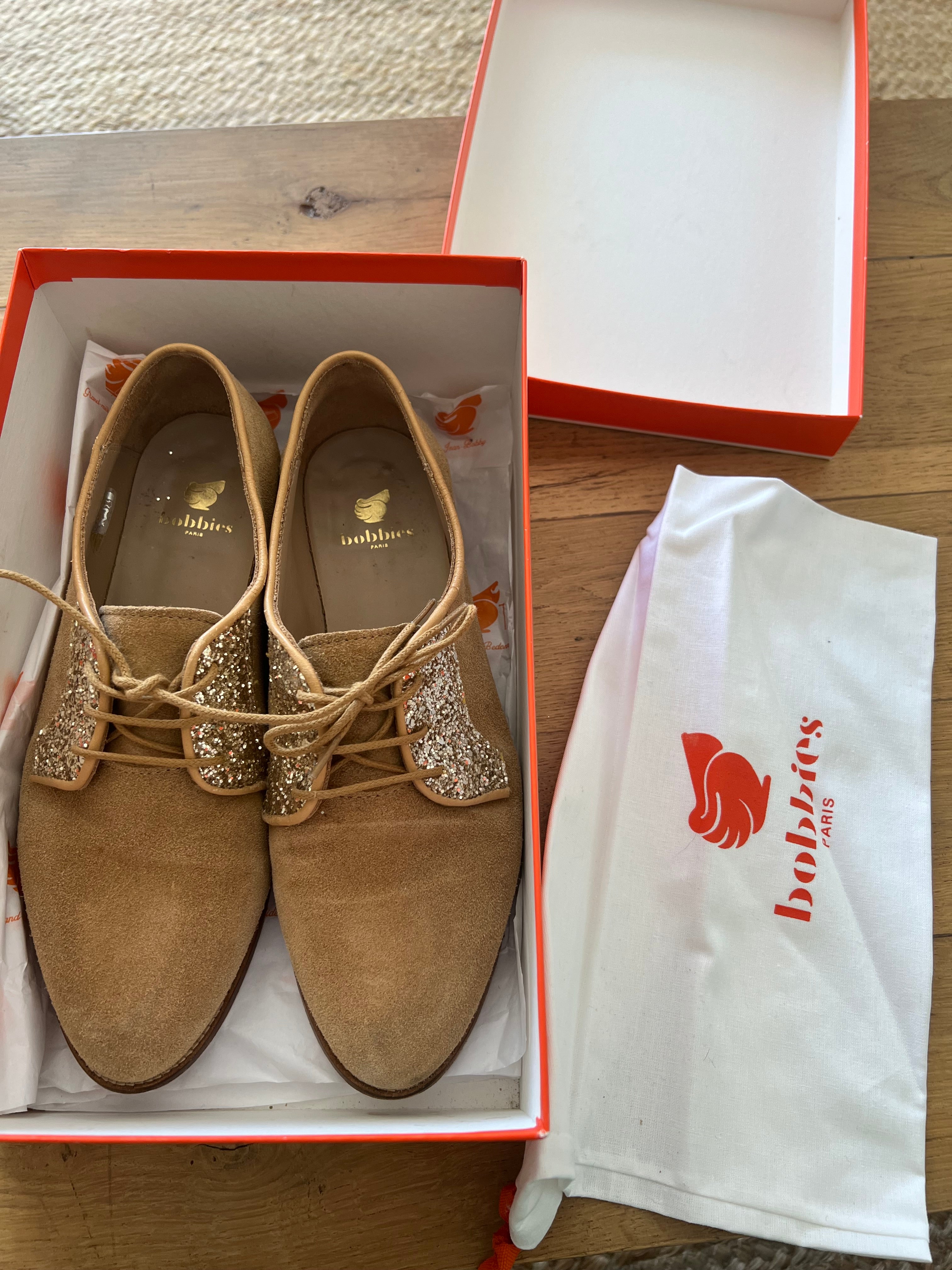 Derbies glitter camel Bobbies La Romancière – Taille 39