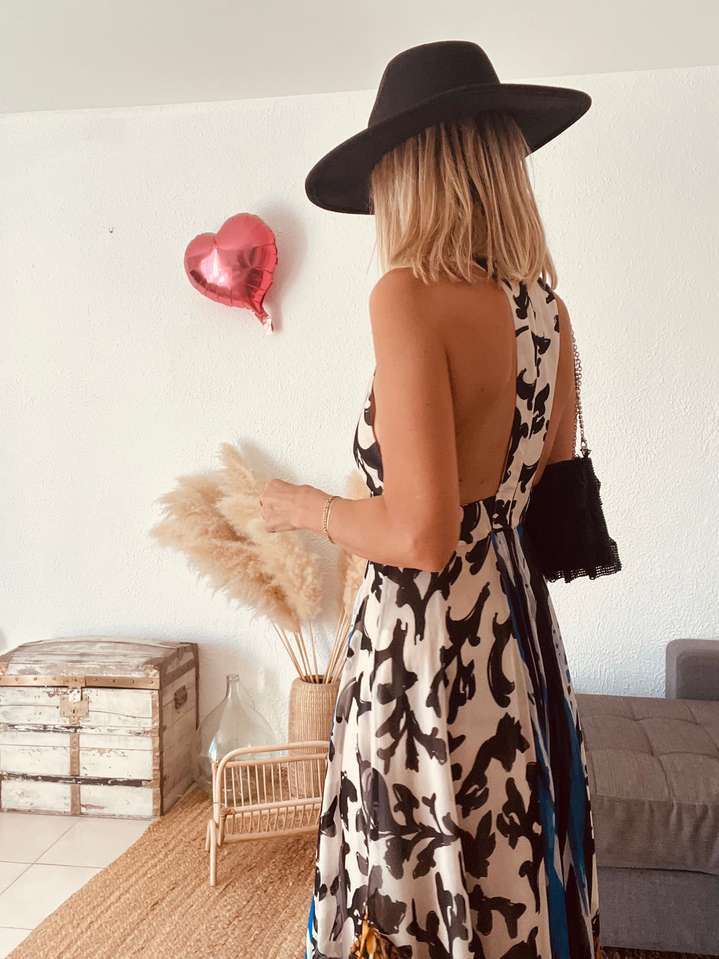 Robe longue dos nu imprimé baroque ivoire Zara – Taille S