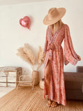 Kimono long bohème imprimé fleuri rose corail Ibiza Flower – Taille unique
