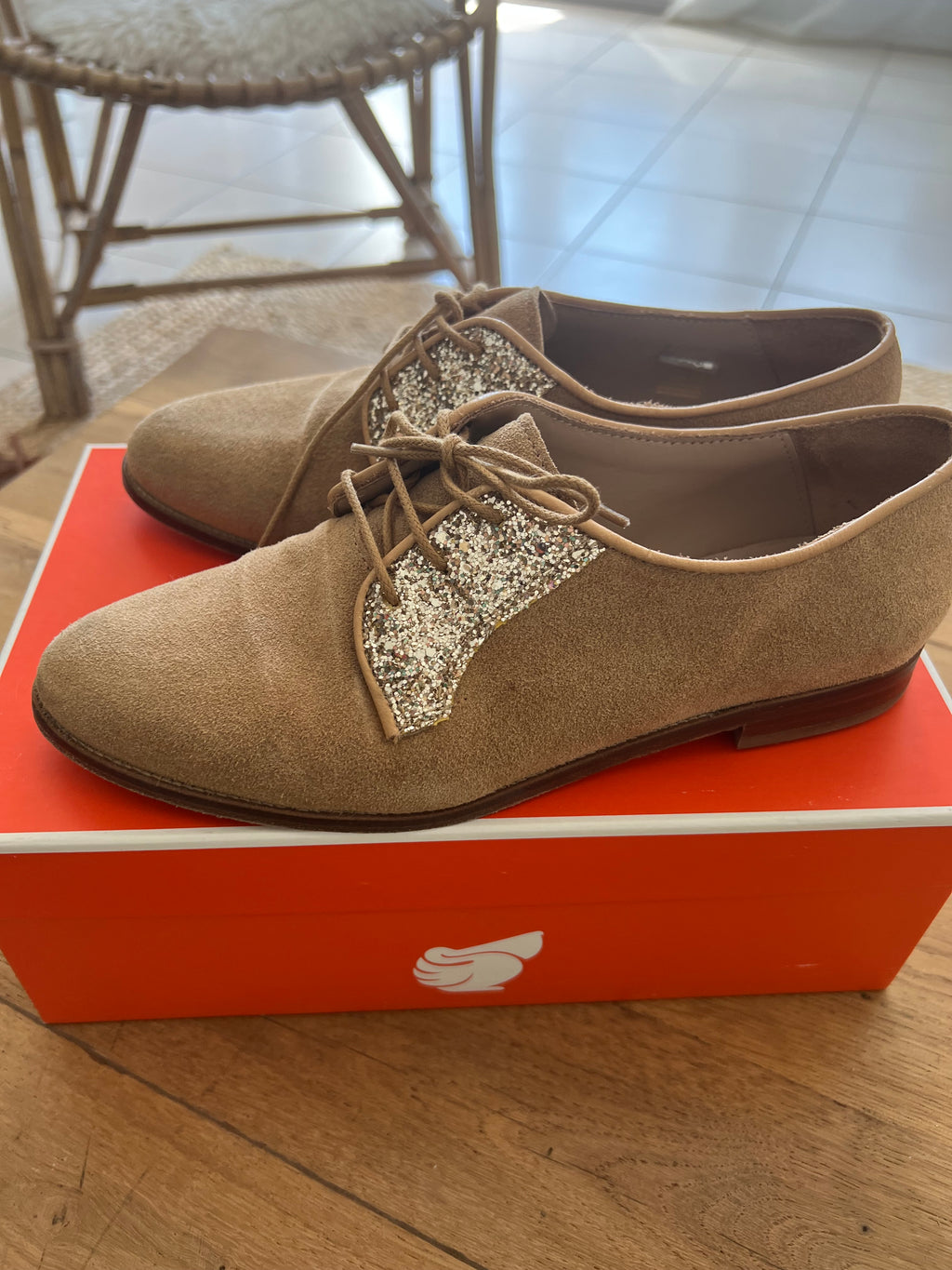 Derbies glitter camel Bobbies La Romancière – Taille 39