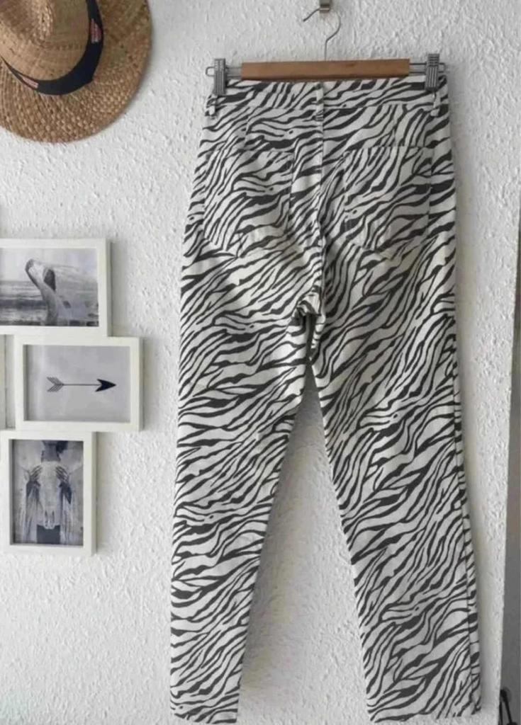 Pantalon Calzedonia zébré - Taille S- B-241208-3570