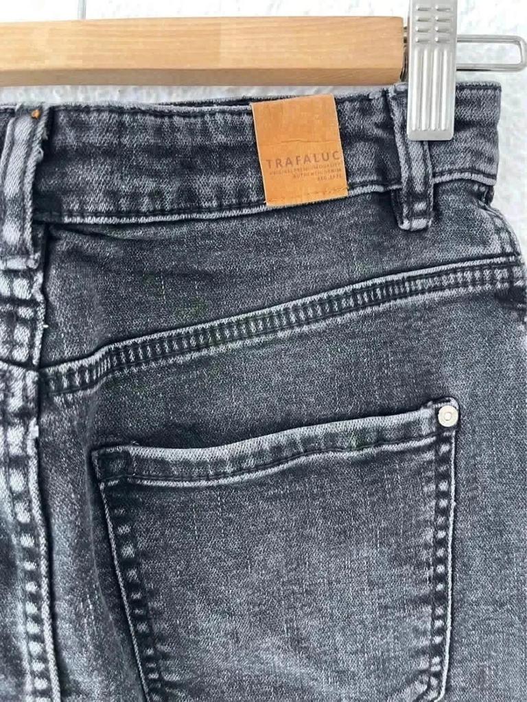 Jupe en jean noire Trf by Zara – Taille S -b-230530-2316
