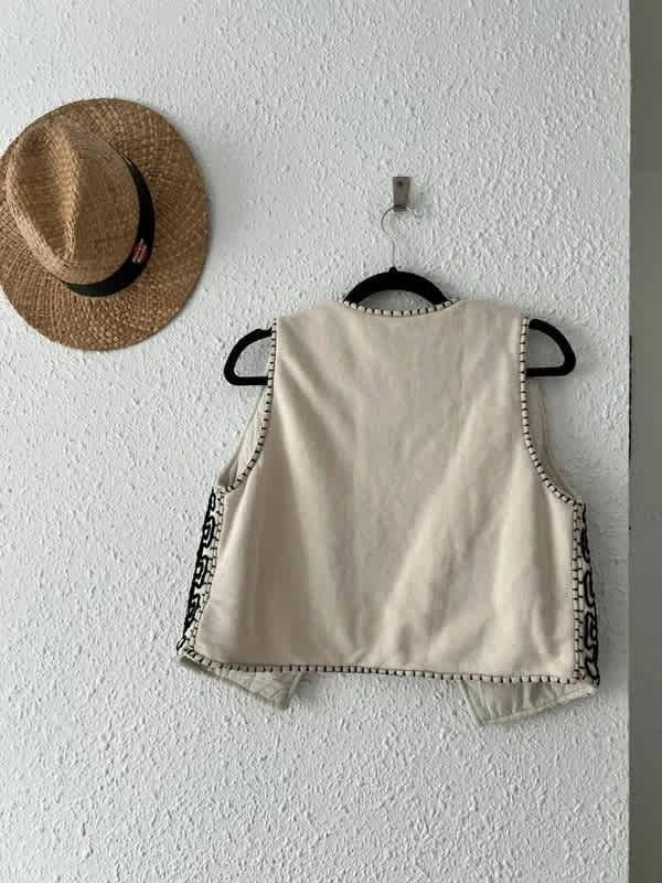 Gilet Zara broderies cord noir sur écru - taille M