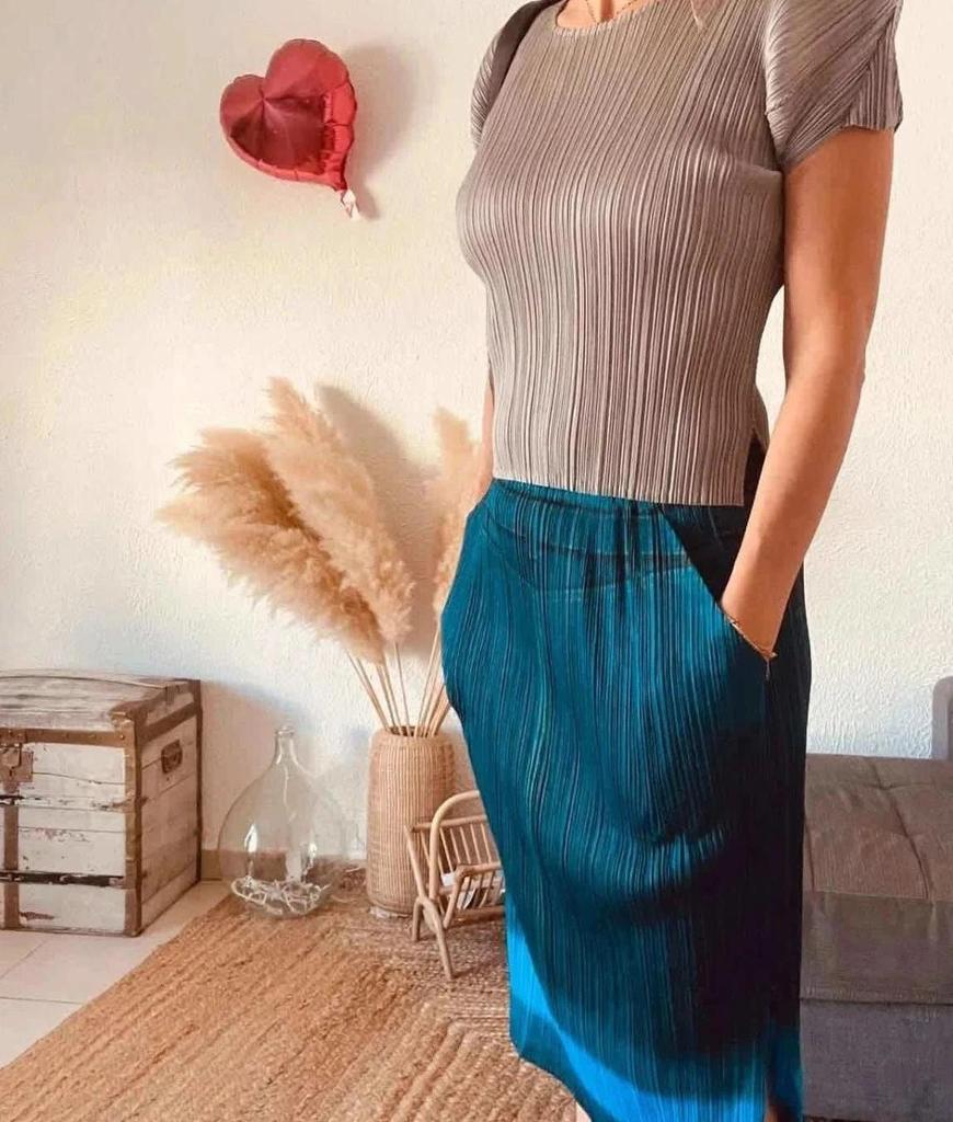 Jupe plissée bleue Pleats Please Issey Miyake – Taille 3/ 38